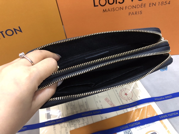スーパーコピーブランドバッグ着用イメージ